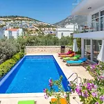 Vila Kalkan Mercan 2 *