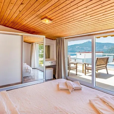 Βίλα Kalkan Mercan 2